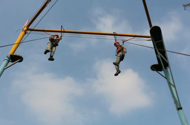 大王洲島拓展培訓:我感動(dòng)的哭了